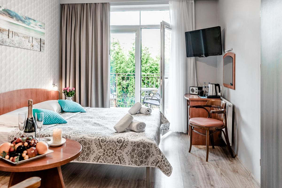 Hotel Cis Svinoústí Exteriér fotografie