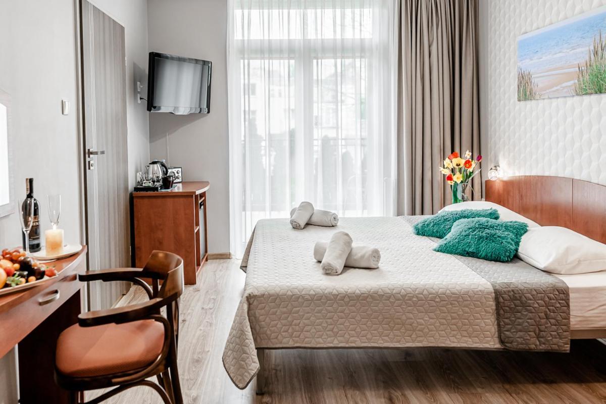 Hotel Cis Svinoústí Exteriér fotografie