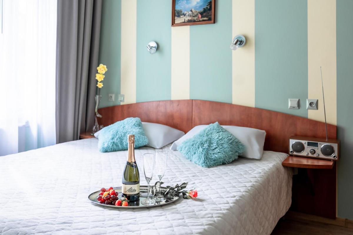 Hotel Cis Svinoústí Exteriér fotografie